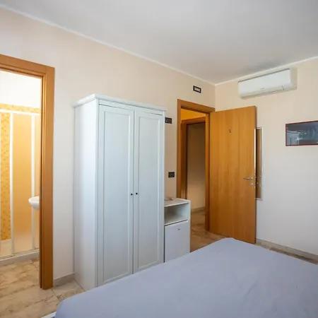 فندق مبيت وإفطار Donnalina