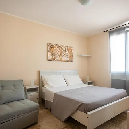 Donnalina فندق مبيت وإفطار فيغناكاستريسي