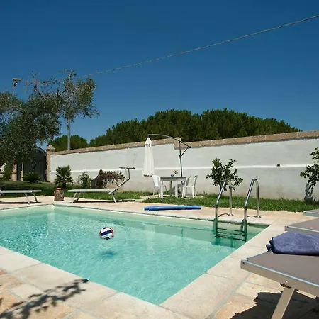 فندق مبيت وإفطار Donnalina 4*